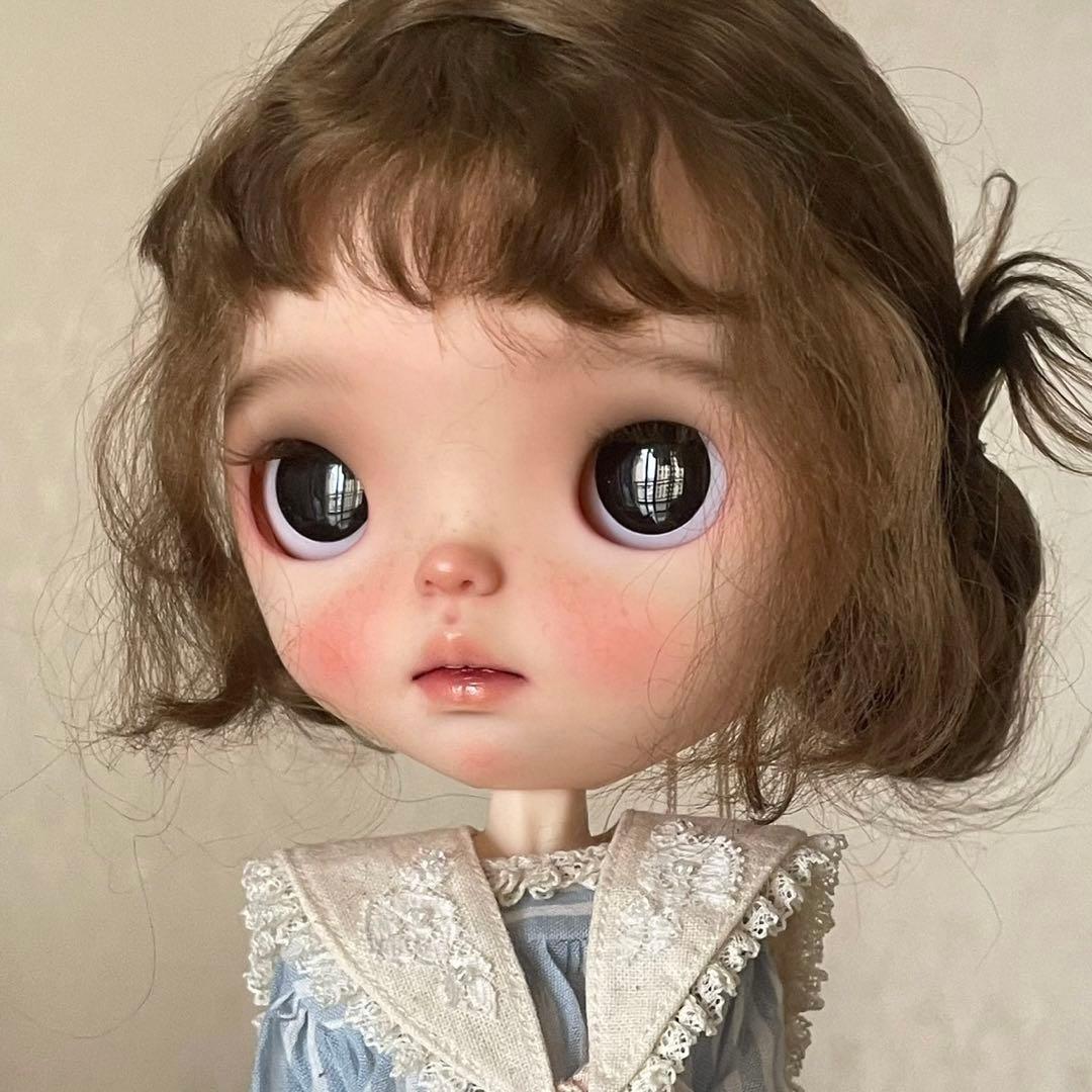 カスタムブライス 海外作家様 小さなお目目 かわいい ハーフ 大人しい 人形
