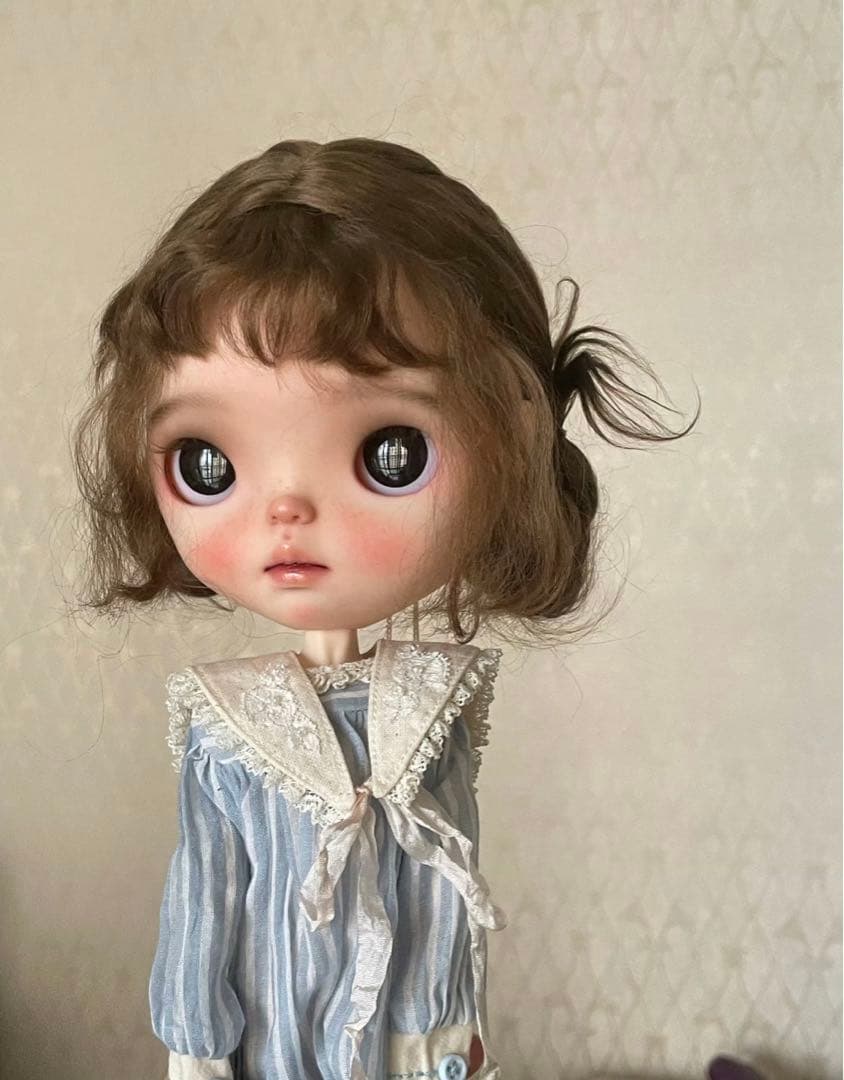 カスタムブライス 海外作家様 小さなお目目 かわいい ハーフ 大人しい 人形