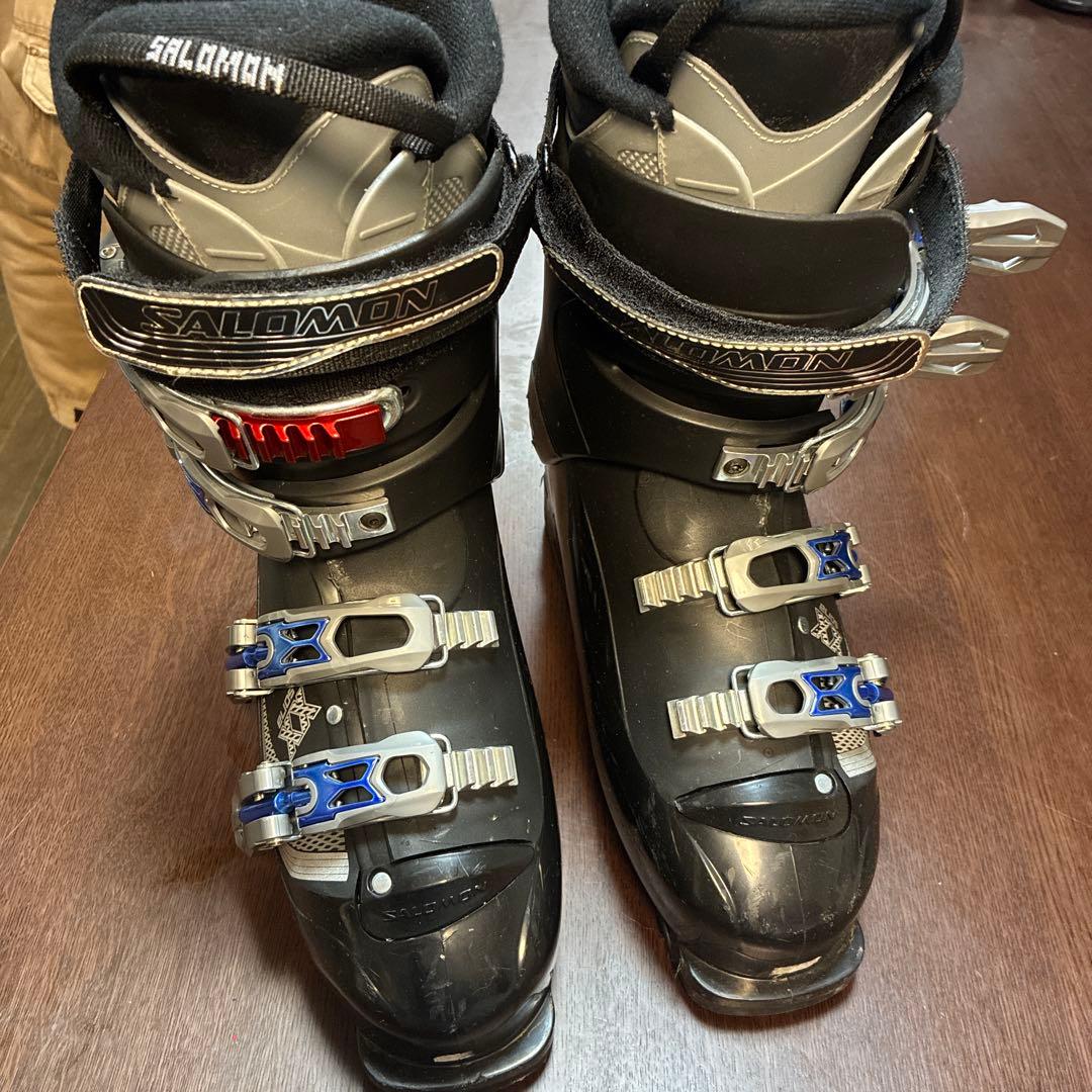 H*a様 SALOMON スキー用ブーツ 黒 4バックル