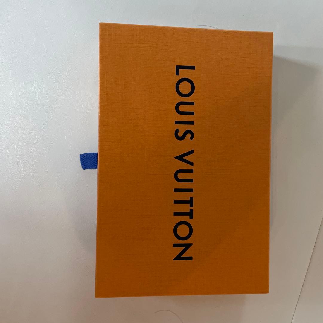 ダミエパターン ブラック ブルー 長財布