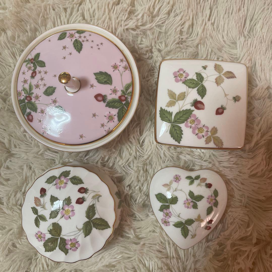  WILD STRAWBERRY 4点セット♡