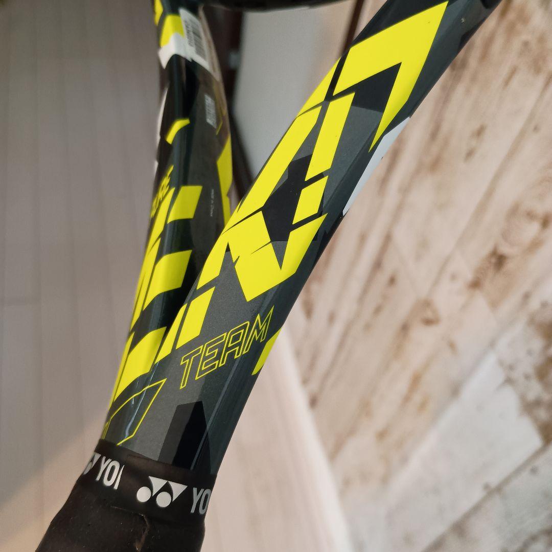 BABOLAT　ピュアアエロ TEAM　現行モデル