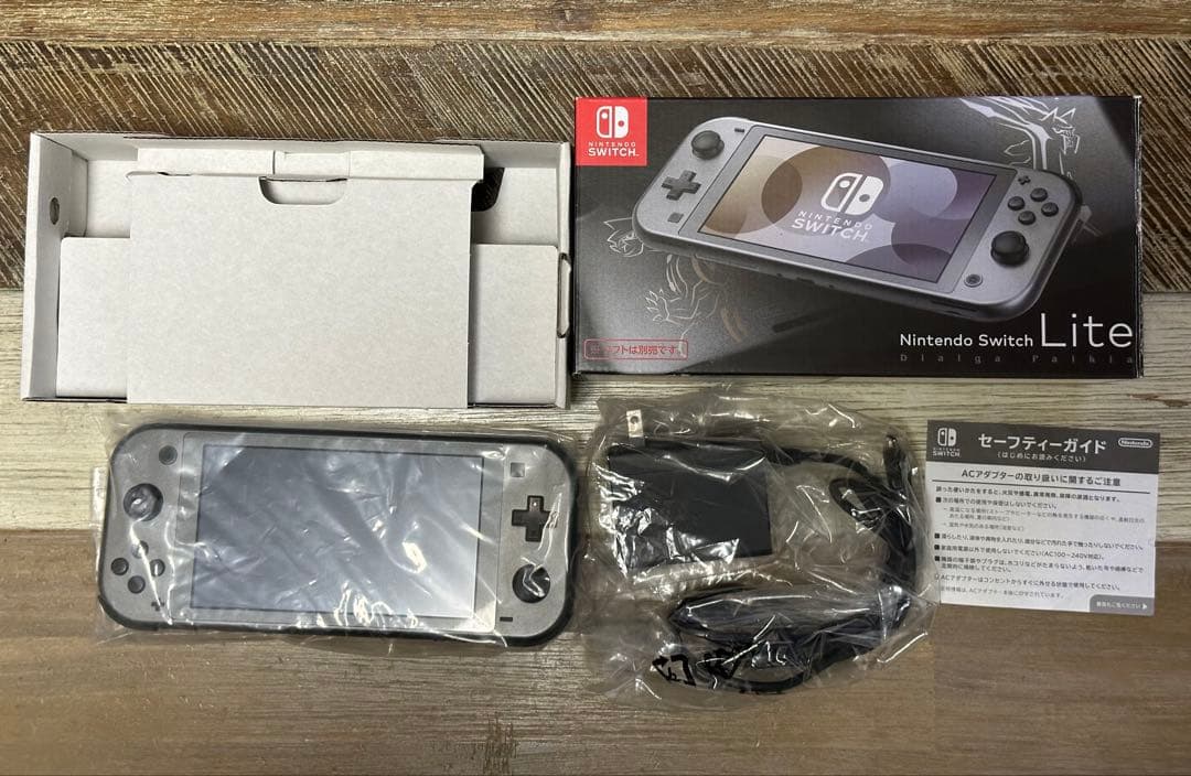 Nintendo Switch Lite 本体 ディアルガ・パルキア
