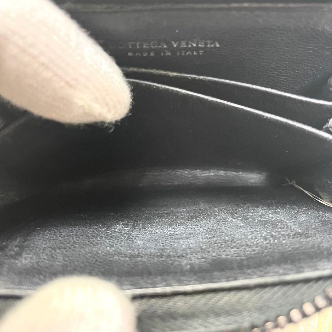 ボッテガヴェネタ ケース イントレチャート ラウンドファスナー ブラック