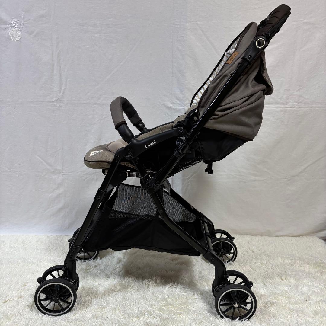 【極美品】限定モデルCombi スゴカルα compact エッグショックAW