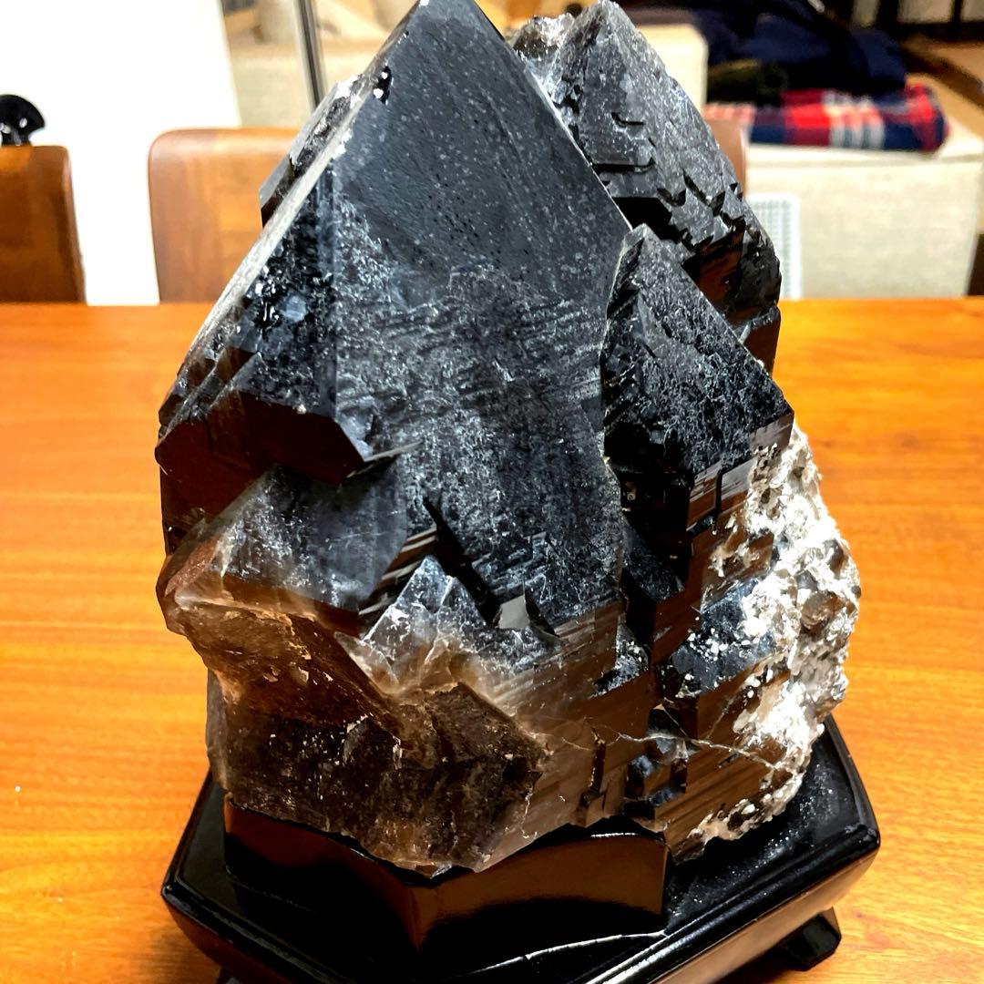 ブラジル産　巨大モリオンカテドラル　雲母付き　7.5キロ　希少　水晶