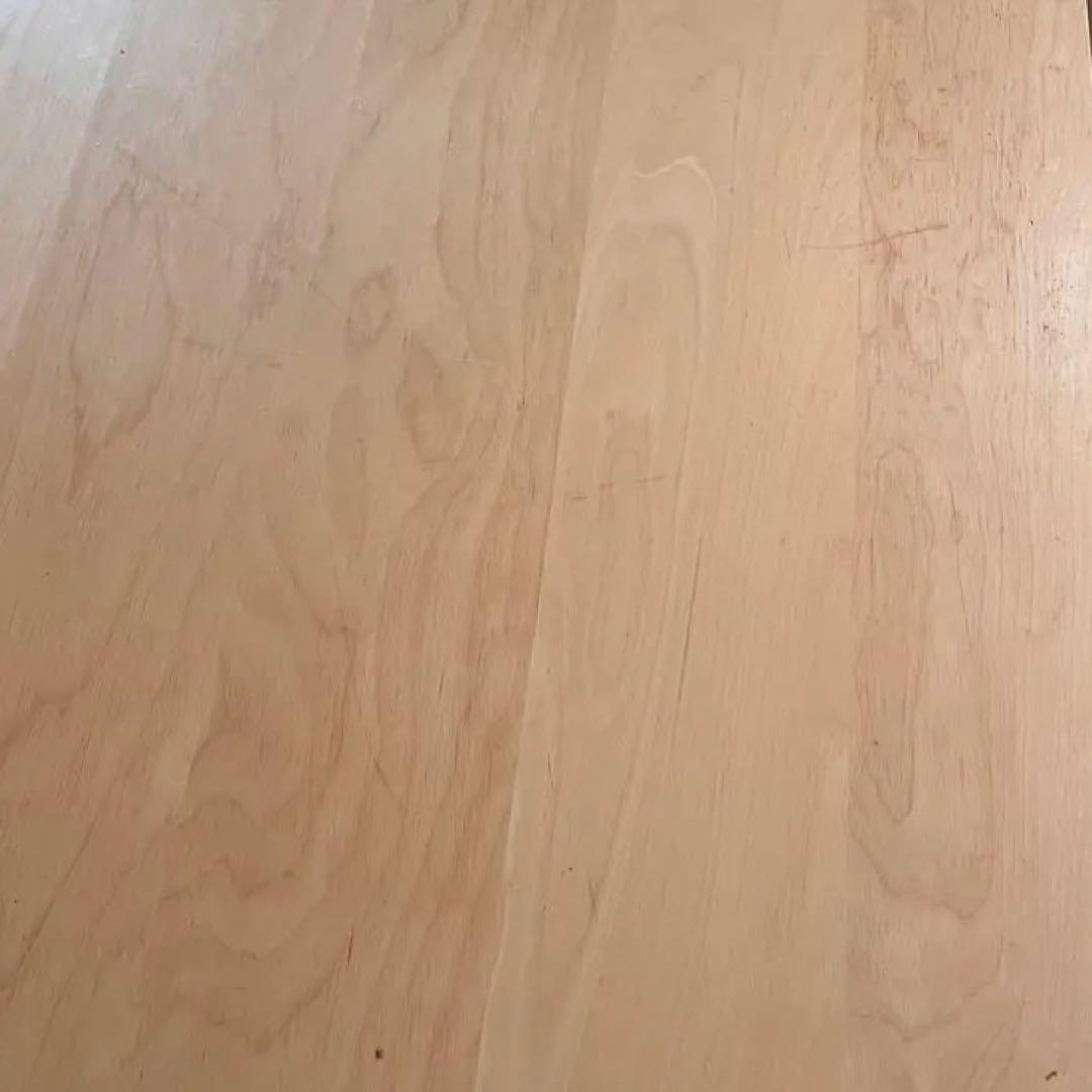 IKEA ビュースタ　BJURSTA 伸長式ダイニングテーブル