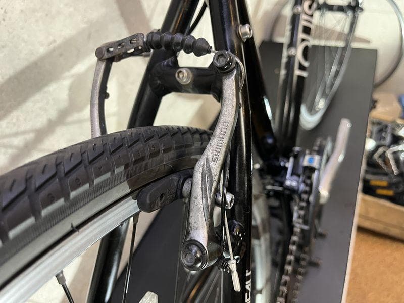 LOUISGARNEAU　TR Lite E ルイガノ　ブラックカラー