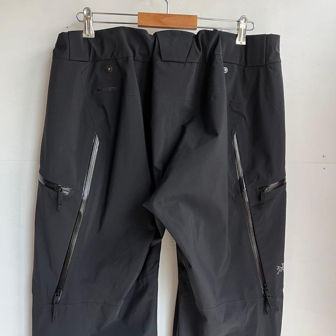 アークテリクス セイバーARパンツ ゴアテックス スキーパンツ アウトドア 黒