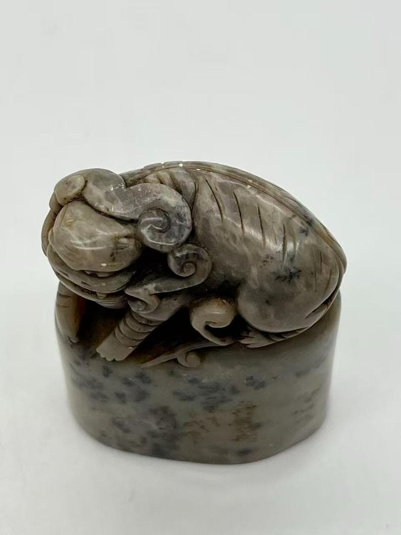 清時代 寿山石印 神獸鈕 巴林石印 印文【墨香龍神】 篆刻印鑑 (F-242)