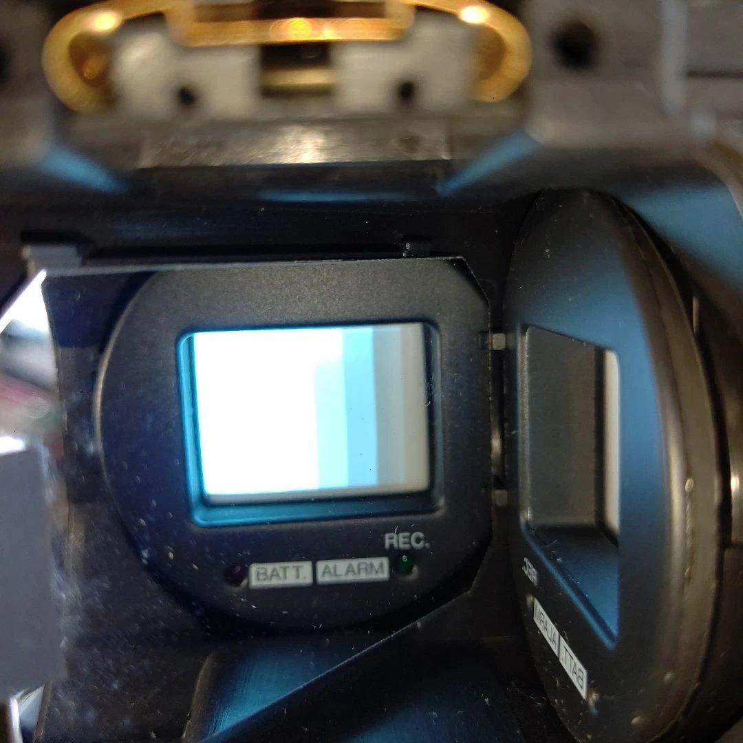 Victor GY-X1 S−VHSC 業務用カメラ