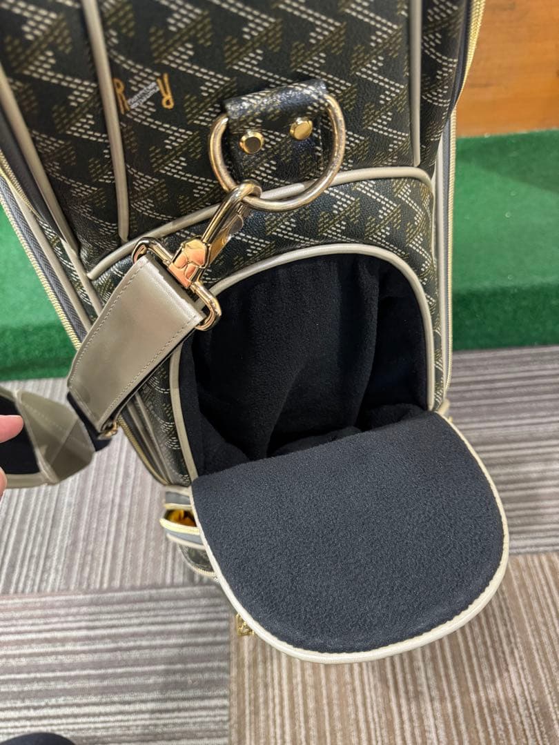 Resurrection レザレクション　キャディバック