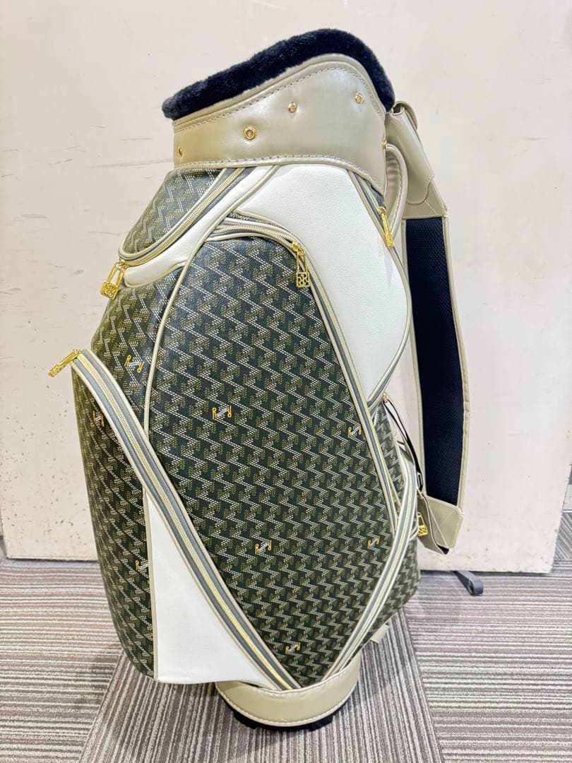 Resurrection レザレクション　キャディバック