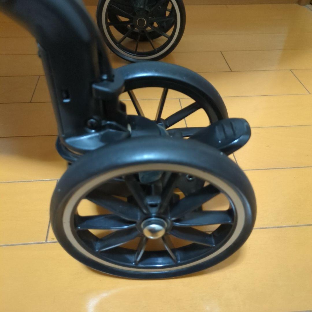 ✨極美品✨コンビ スゴカルα 4キャス コンパクト エッグショック