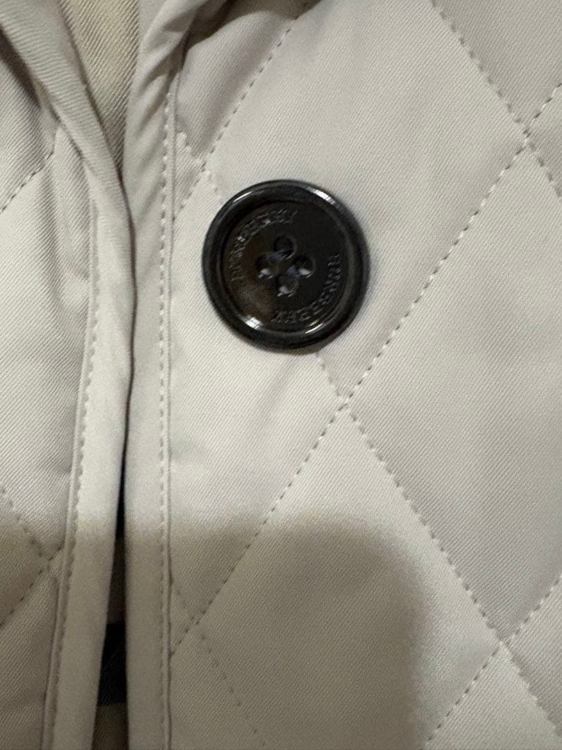 Burberry ベージュ キルティングコート