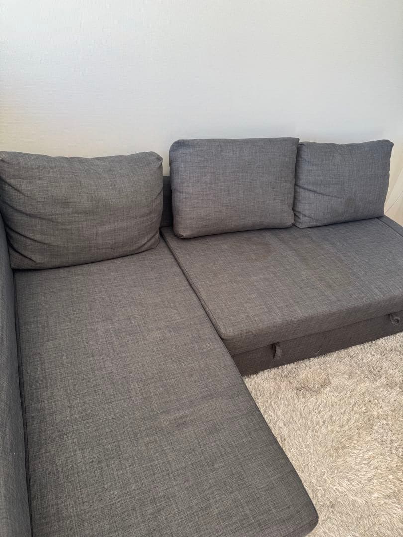 ア*ニ様 IKEA ソファFRIHETEN フリーヘーテン