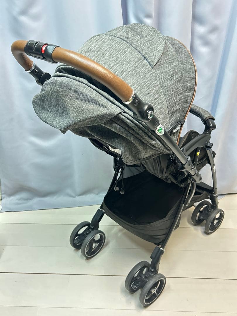 アップリカ　ラクーナビッテクッション 2022年モデル