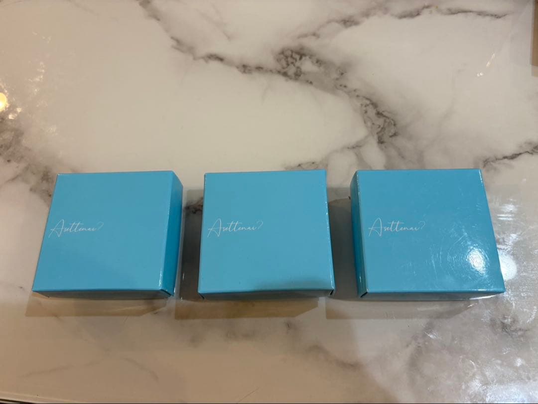 制汗剤アセッテナイ