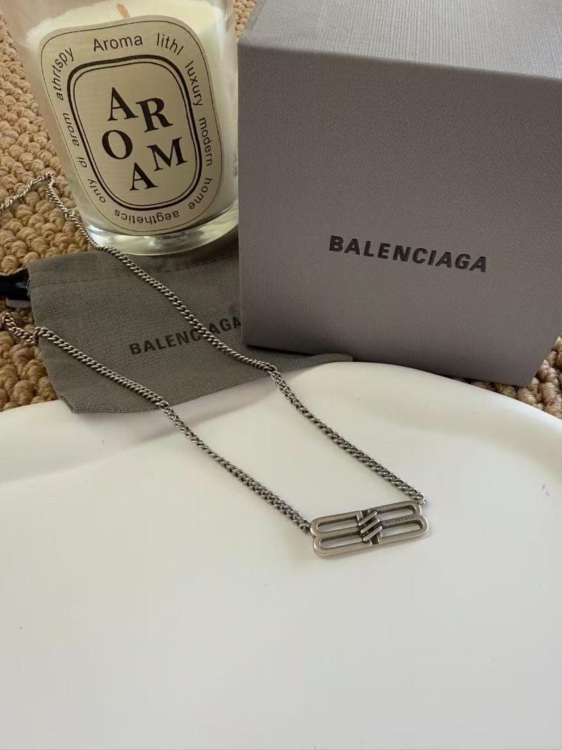 チェーンネックレス 新品同様