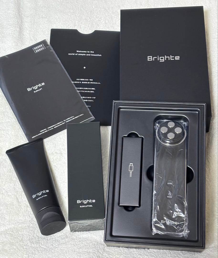 Brighte 美顔器 （ELEKI LIFT + ELEKI LIFTGEL）