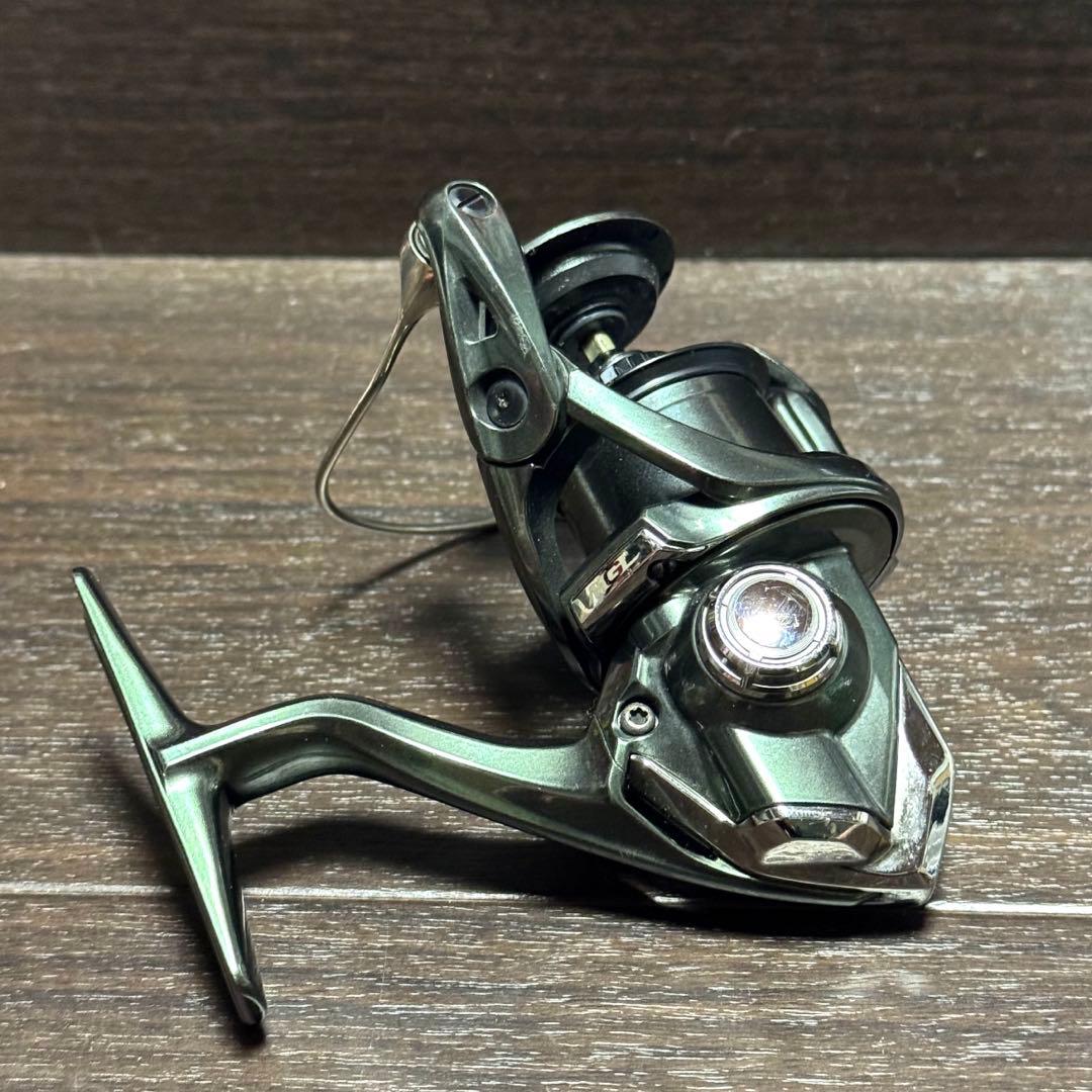 シマノ 23カーディフXR ボディ