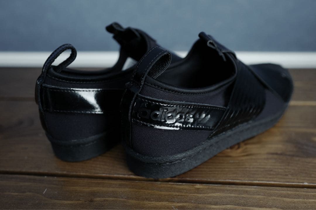 極美品 アディダス スーパースター スリッポン 24.0cm（BD8055）