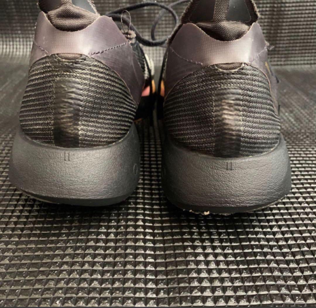 期間限定‼️アディゼロタクミセン10【26.0cm】