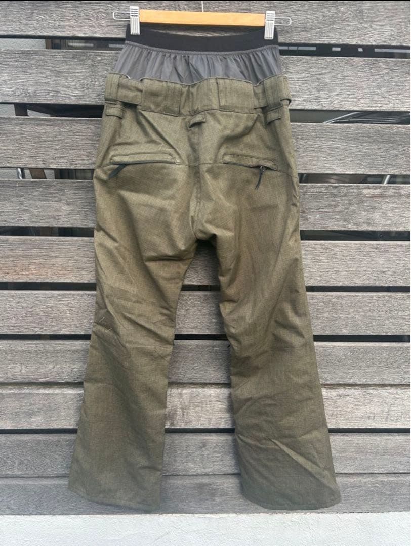 BONFIRE ボンファイア レディース スノーボードウェア 上下セット S