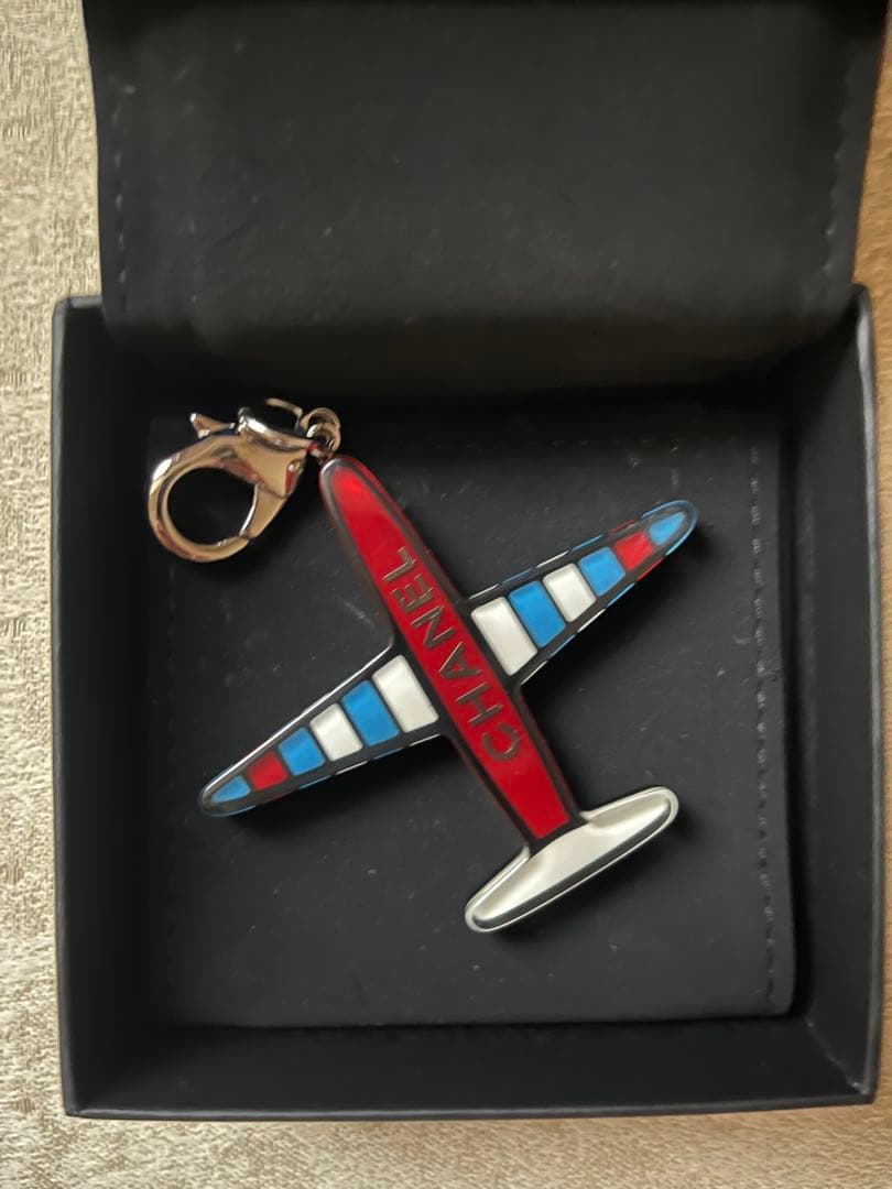 CHANEL シャネル 飛行機モチーフ チャーム キーホルダー