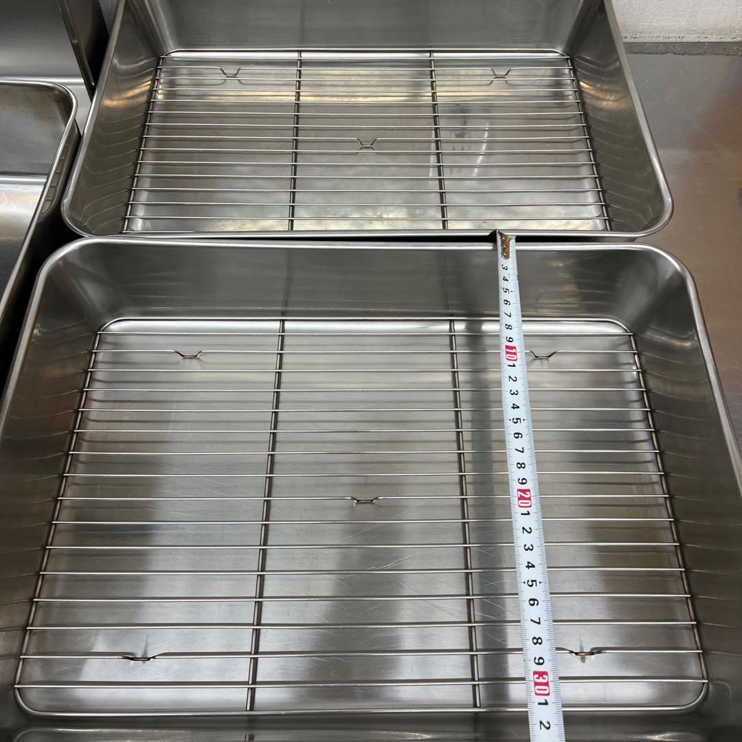 【まとめ売り】ステンレス深型組バット 、角バット（網付き）、トングなど