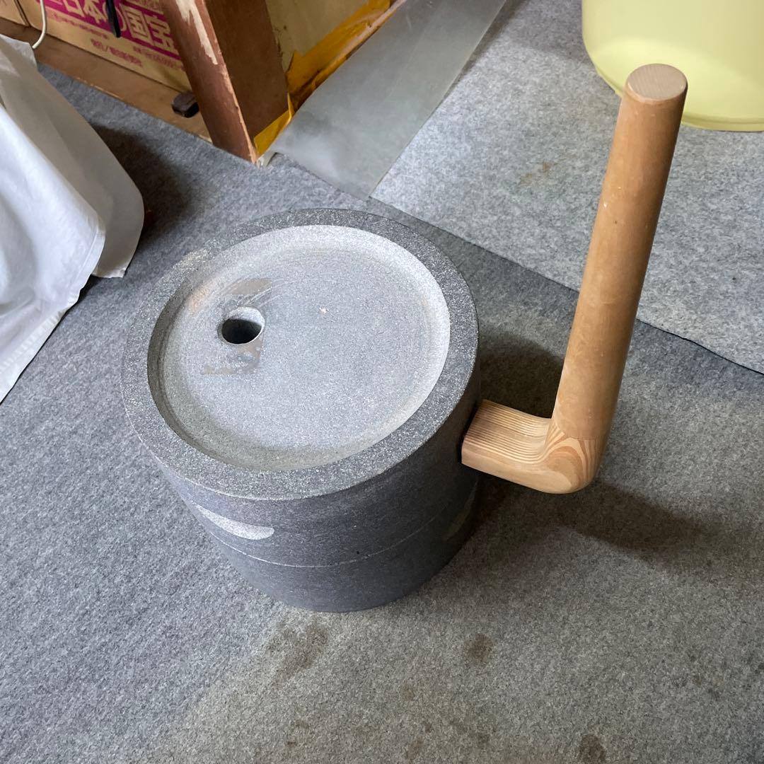 石臼製粉機 直径30cm