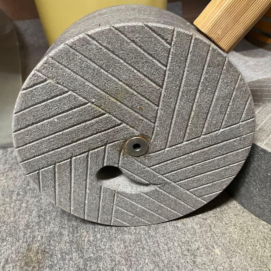 石臼製粉機 直径30cm