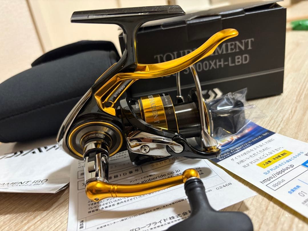 ダイワ トーナメント ISO 3000XH-LBD スピニングリール