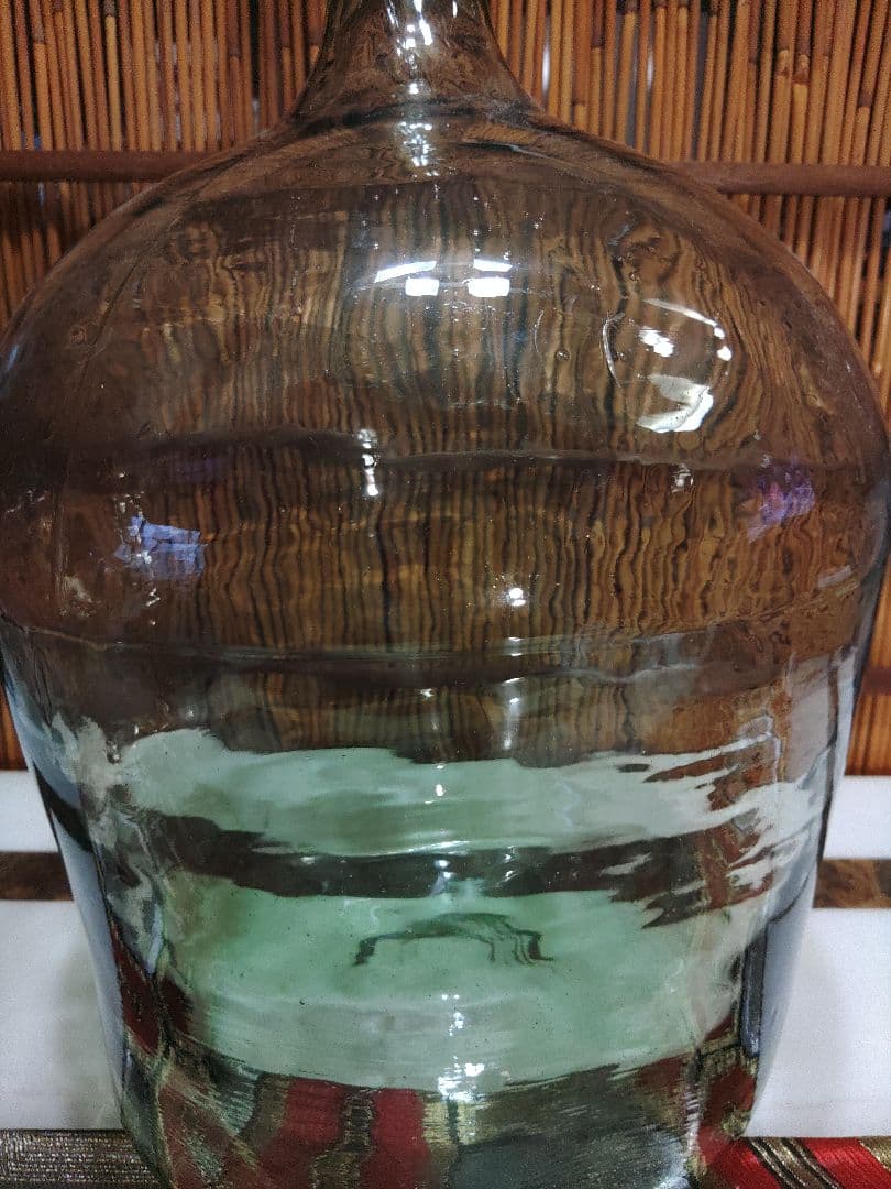 特大瓶　デミジョンボトル　グリーン　昭和レトロモダン　かわいいガラス瓶　ガラス製