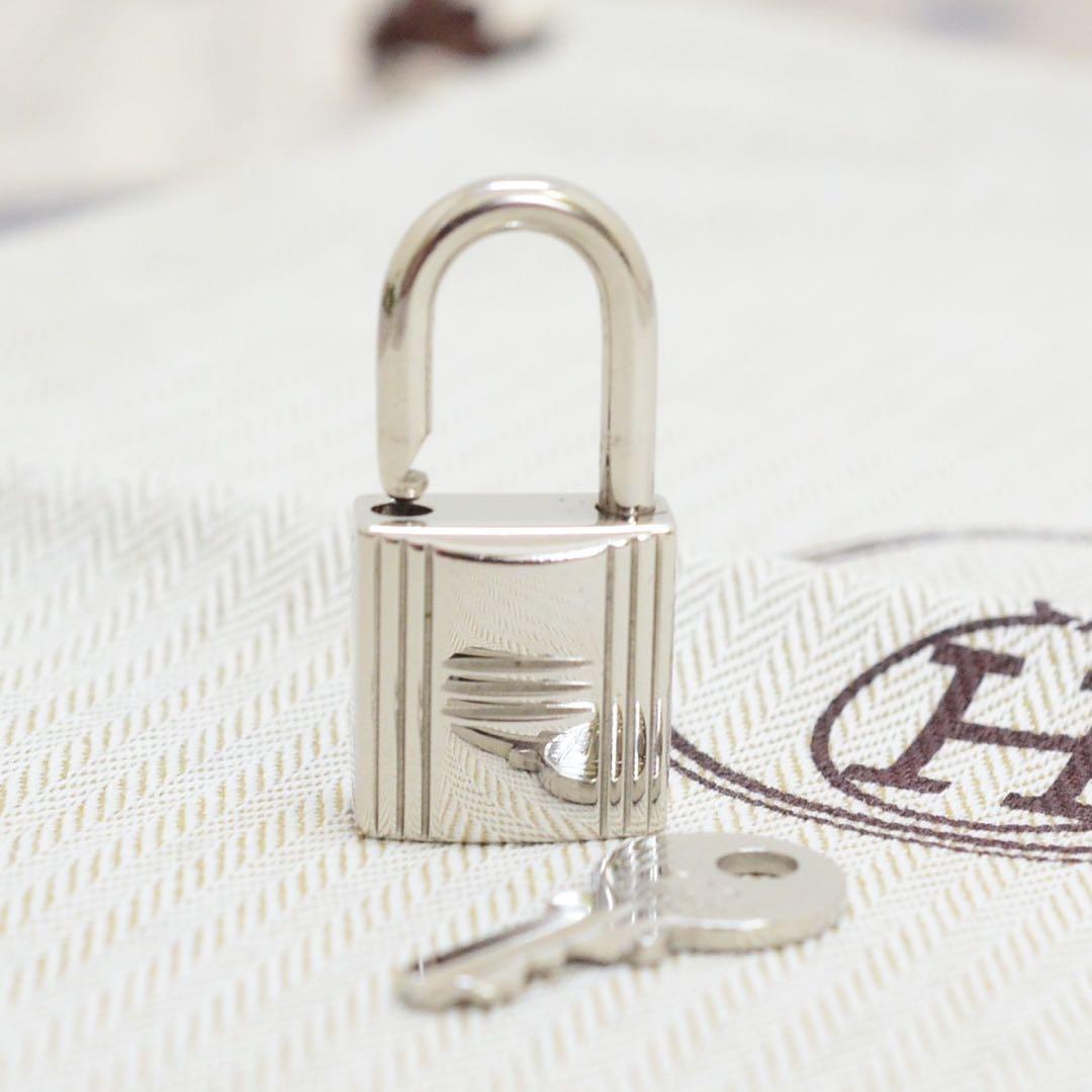 HERMES エルメス パドロック カデナ 鍵付き No.100 シルバー