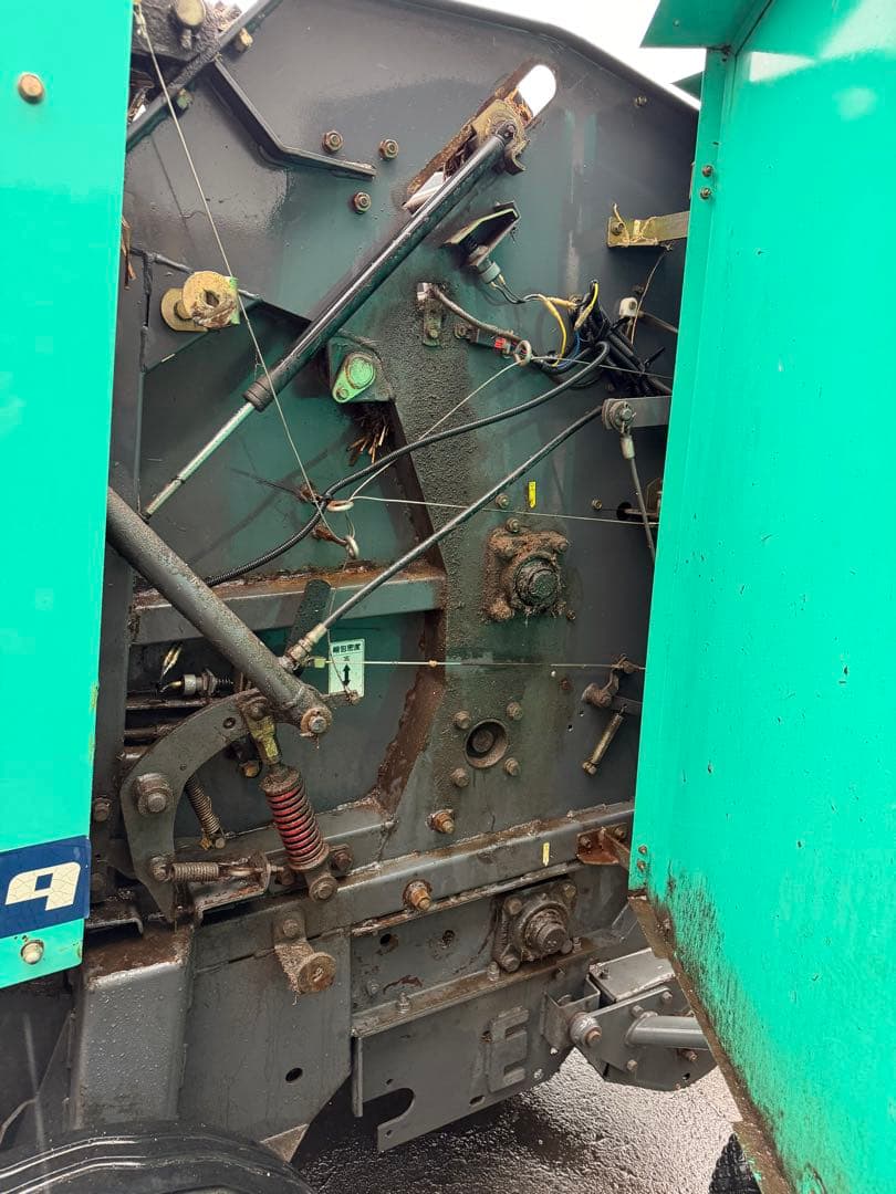 青森黒石市　 タカキタ ロールベーラ　RB1010 ジョイント付き　ラジコン付き