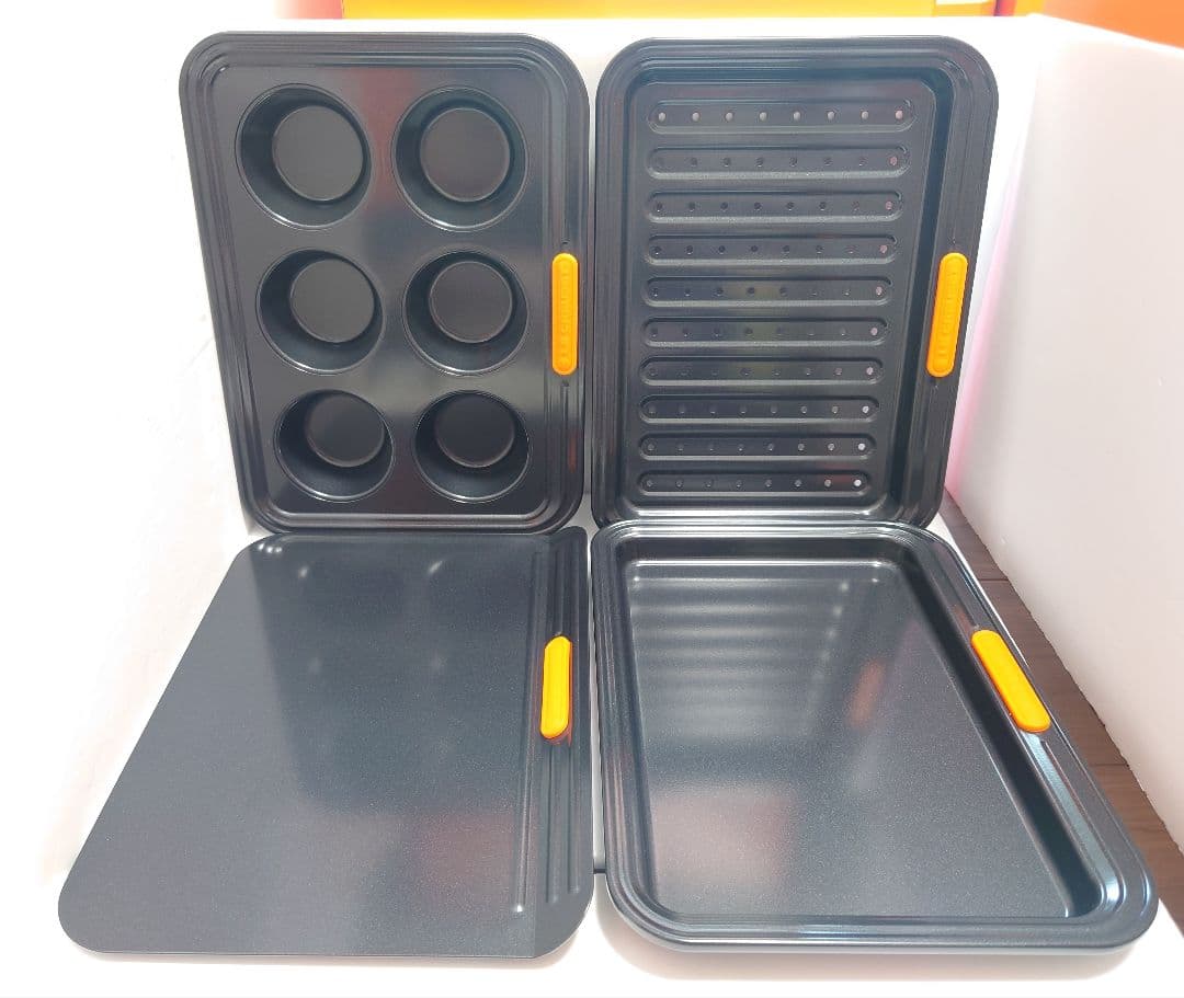 【新品】ル・クルーゼ　型　トレー　トースター