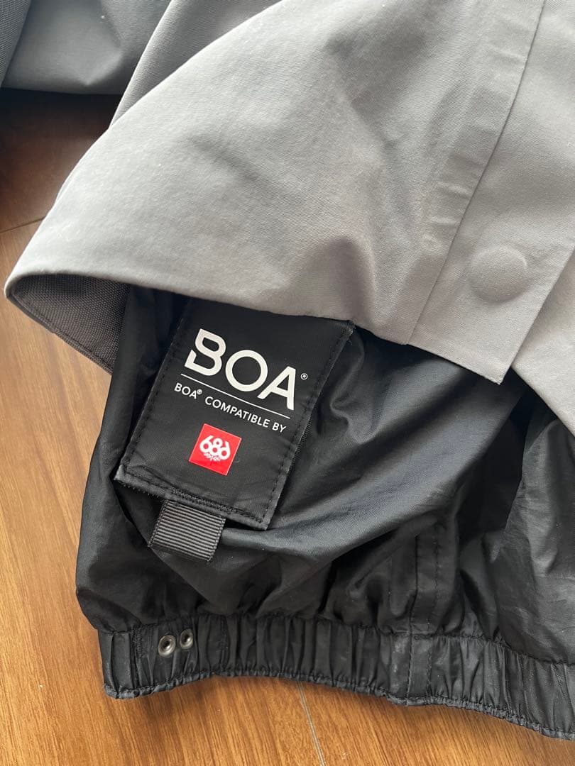 686 GORE-TEX スノーボードパンツ XL グレー 防水防寒 BOA対応