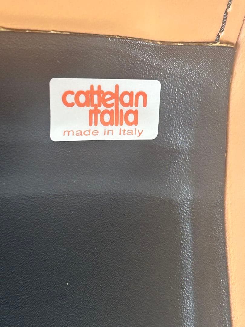 イタリアCATTELANMARGOT本革張り シンプル チェア(1脚)