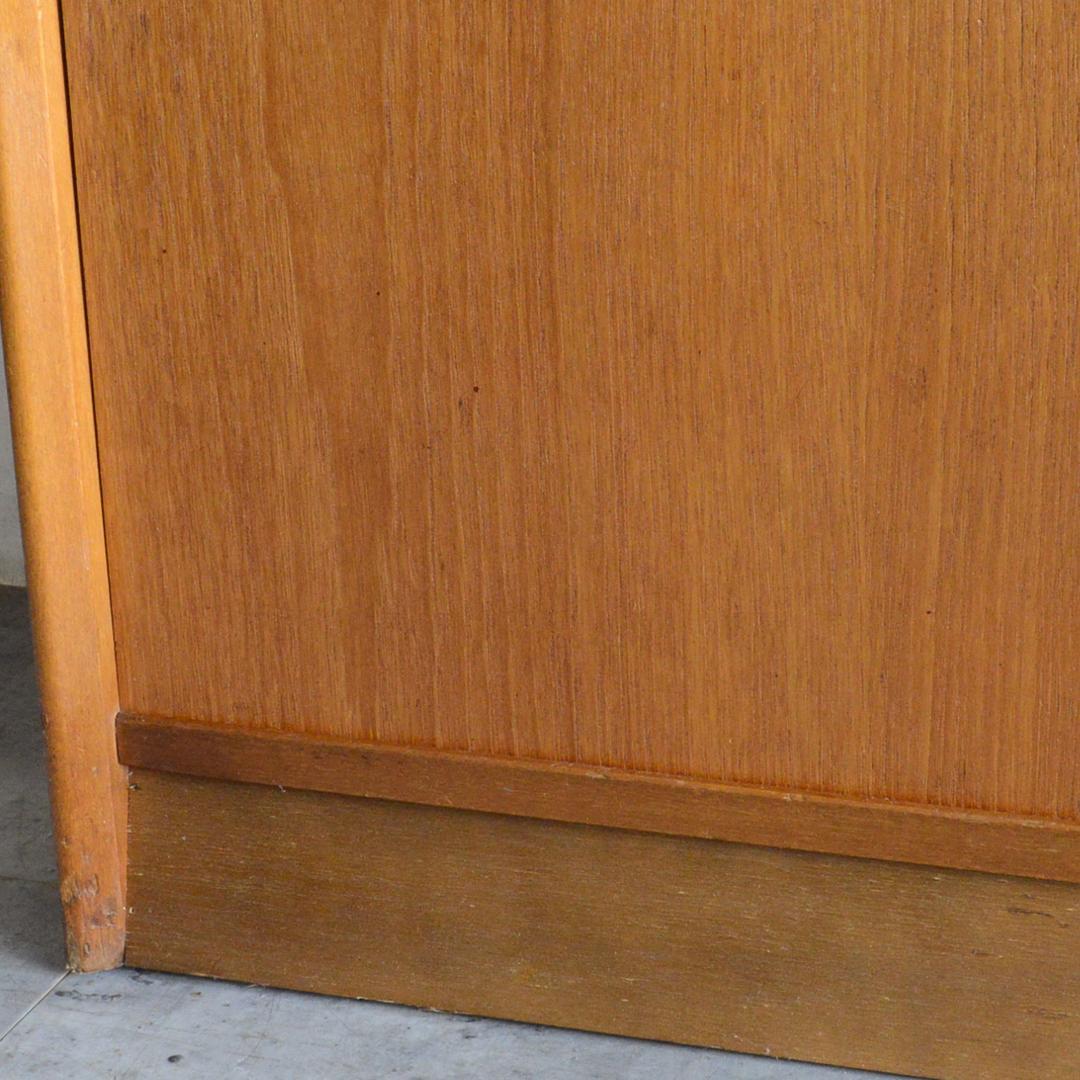 ヴィンテージ チーク ガラスキャビネット カップボード ディスプレイキャビネット