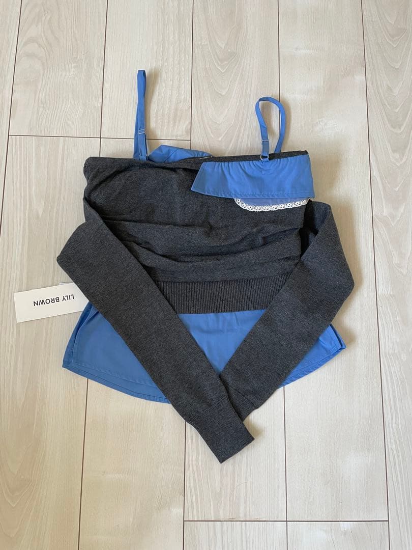 ねむい｜Lily Brown レイヤードカップイントップス