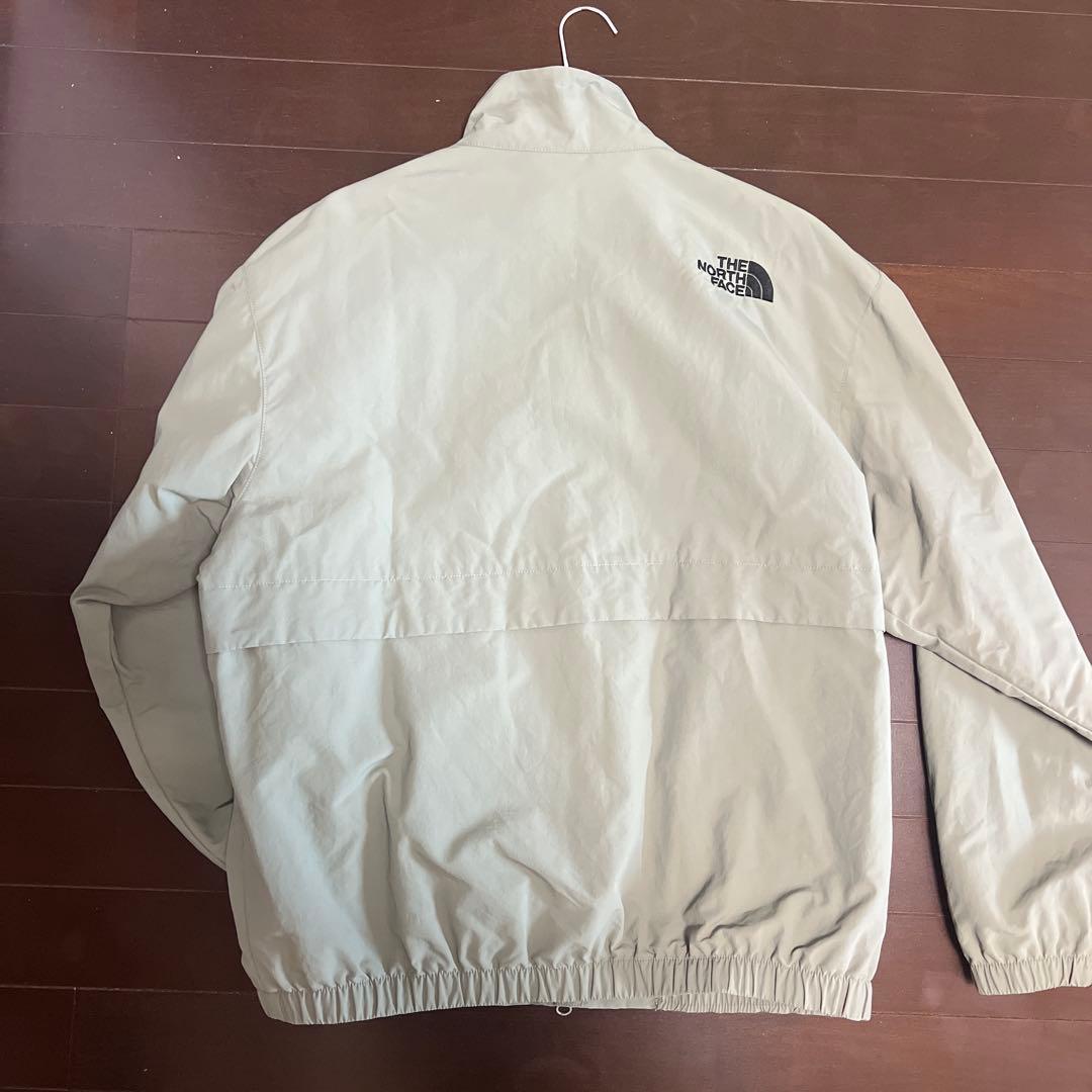 THE NORTH FACE ジャンパー ライトグレー