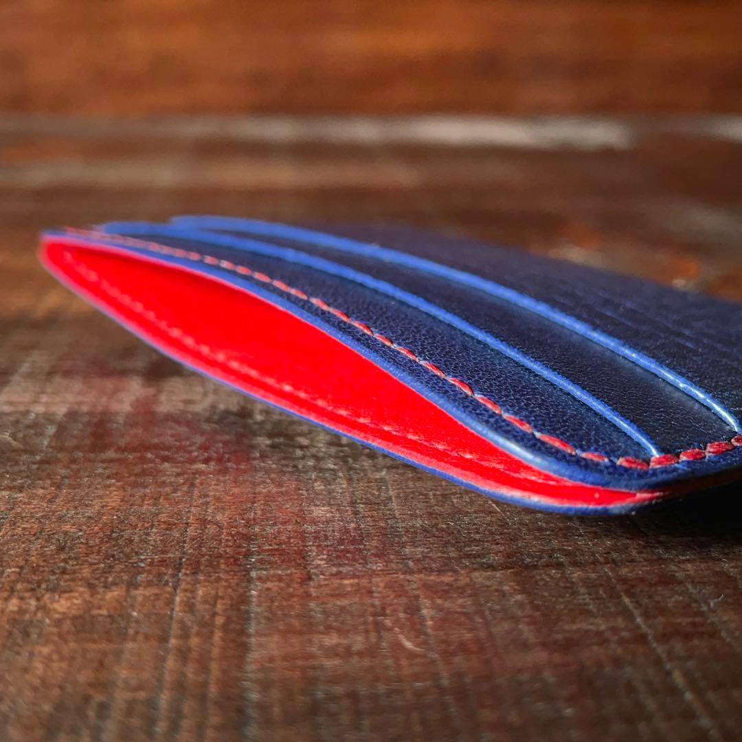 【キッキ】5ポケットカードホルダー（ブルー&レッド）メガネケース（ブルー）