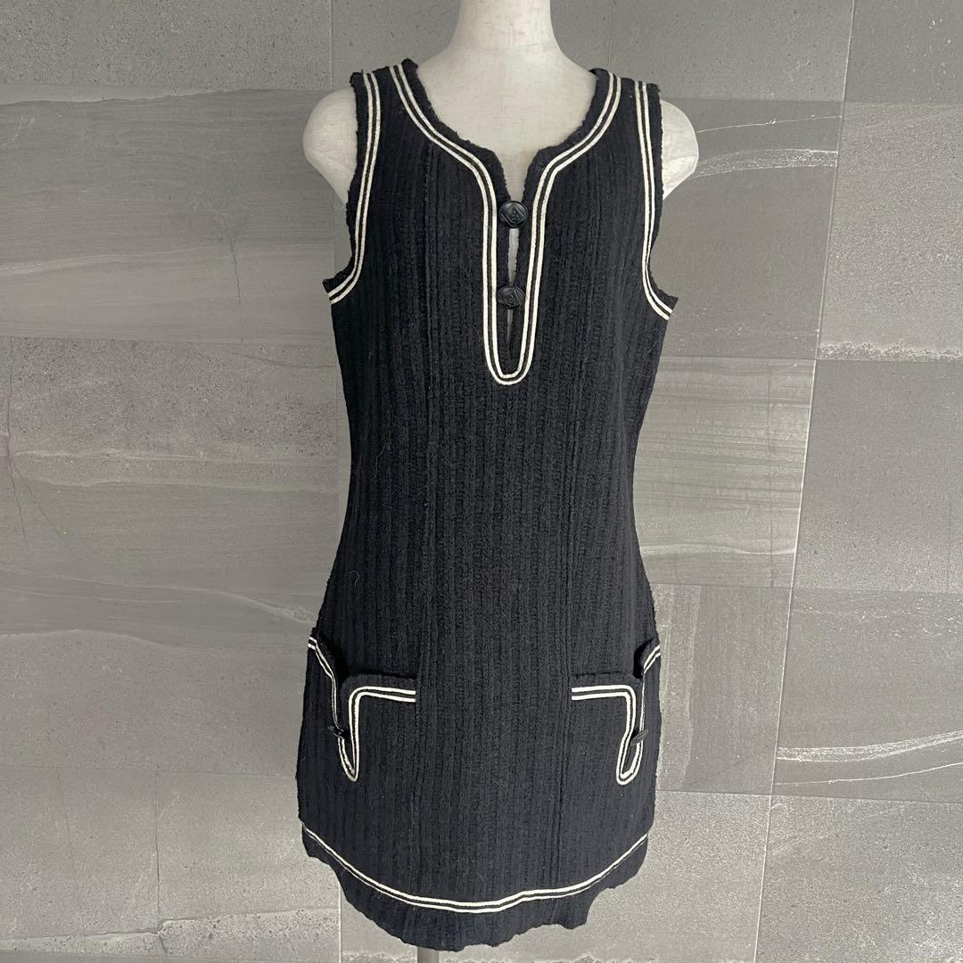 未使用　CHANEL シャネル　ジャンバースカート　ワンピース