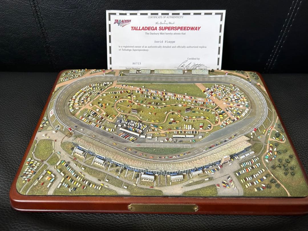 激レア/絶版★ ダンバリーミント タラデガ スーパースピードウェイ ジオラマ ★