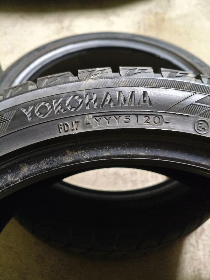 225/45R18 YOKOHAMA ice GUARD IG60 4本