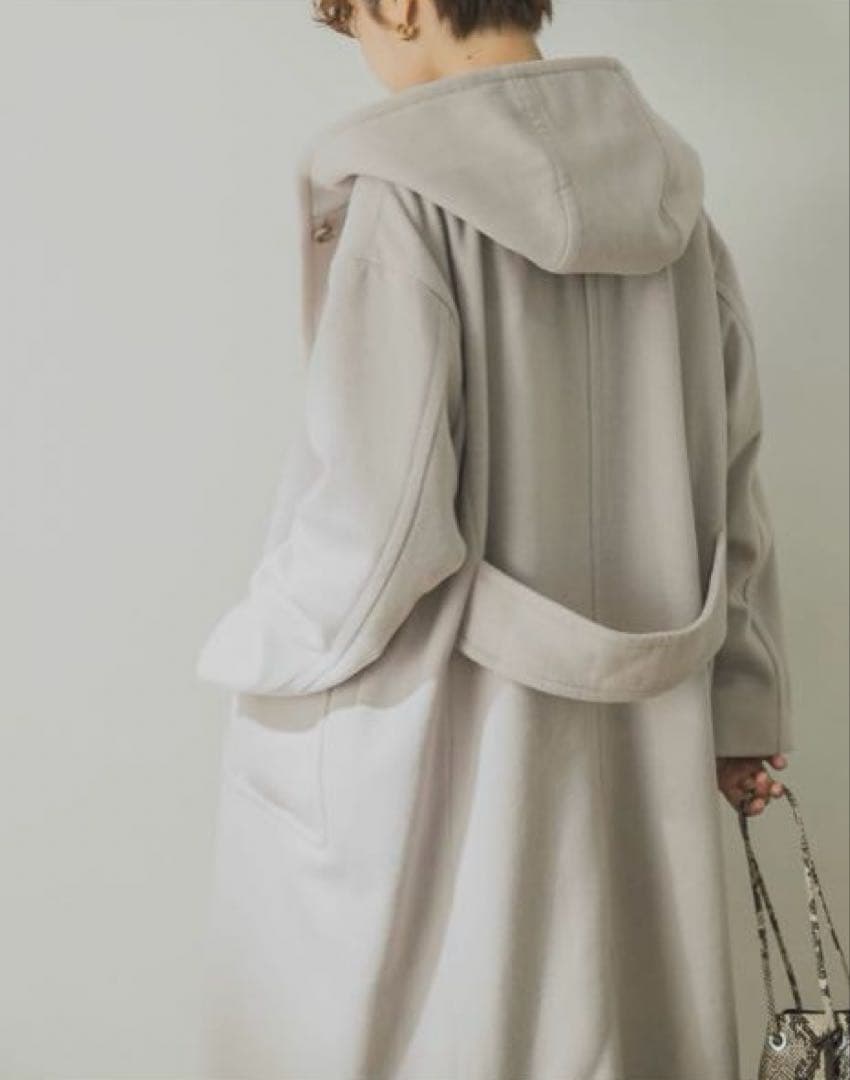 ☆ピンキー☆ アーバンリサーチ　オーバーフードコート　フリーサイズ