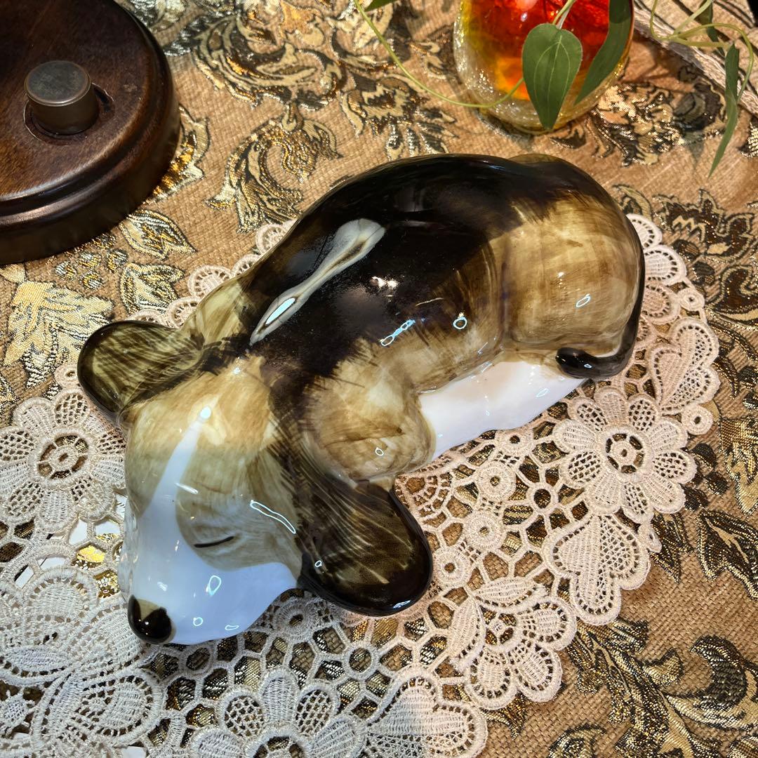 マックスマーラ　犬の陶器置物