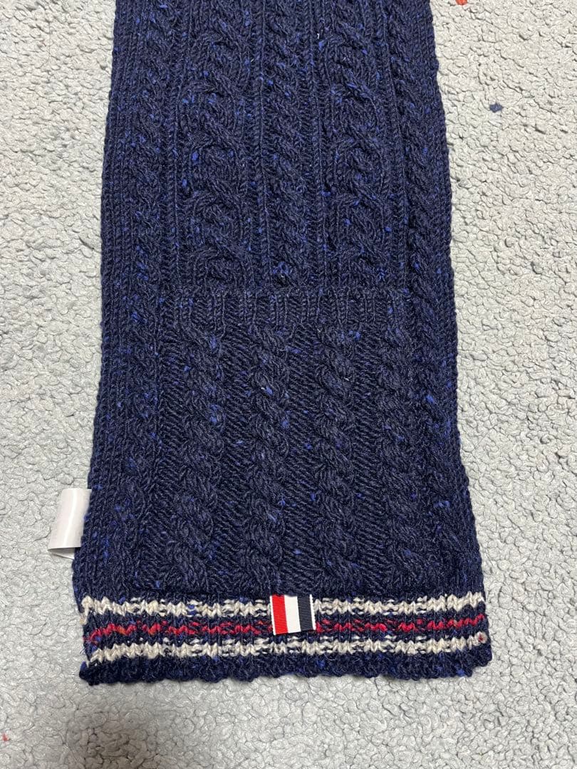 タグなし新品THOM BROWNE ポケット付きマフラー 箱付き アイルランド製