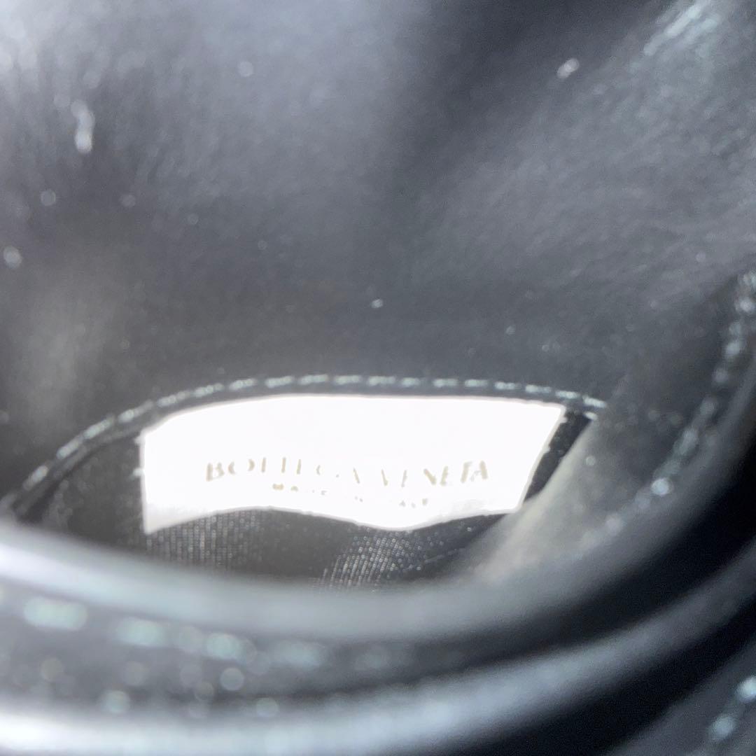 BOTTEGA VENETA イントレチャート 二つ折り財布